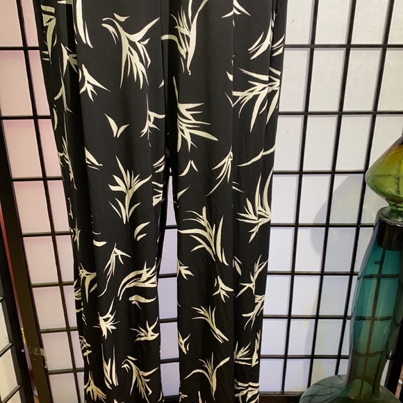 C Est 1946 Jumpsuit Size XL - Picture 4 of 7